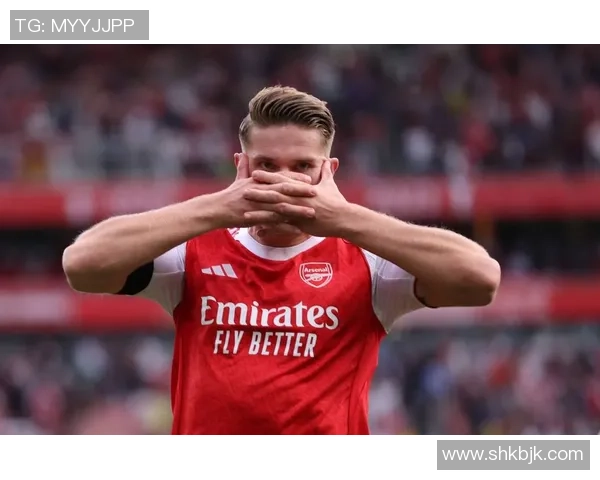 意甲历史冷门莱比锡上演帽子戏法大胜阿森纳引发全场轰动