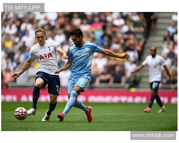 中超精彩对决热刺与切尔西战成平局神扑时刻引发全场热烈反响 中超精彩对决热刺与切尔西战成平局神扑时刻引发全场热烈反响