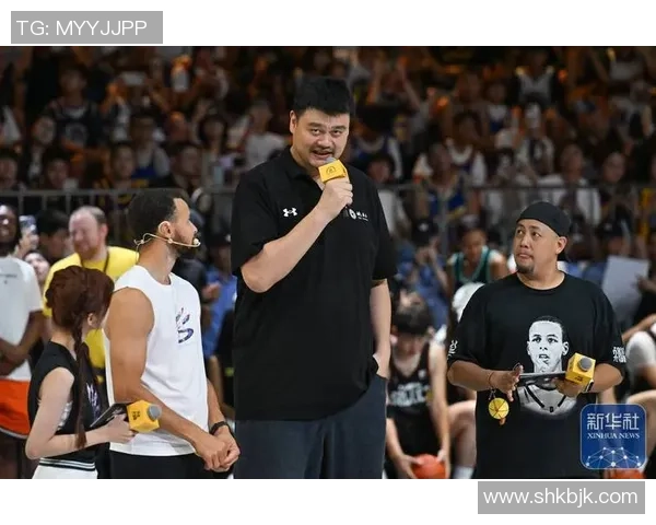 姚明出手速度揭秘：如何在篮球场上迅速释放力量与精准投篮技巧