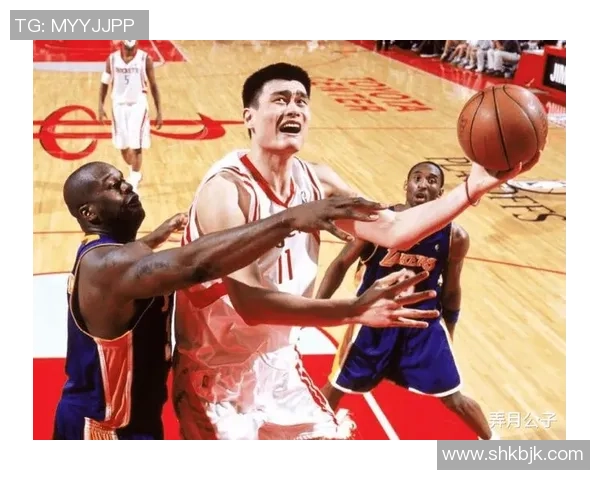 姚明未能参与拍照活动引发球迷热议背后的故事与原因解析