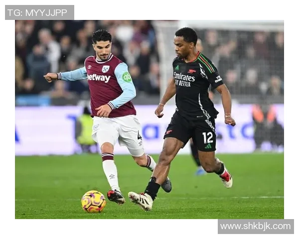 德甲激战：尤文图斯大胜阿森纳点球大战引发全场狂欢