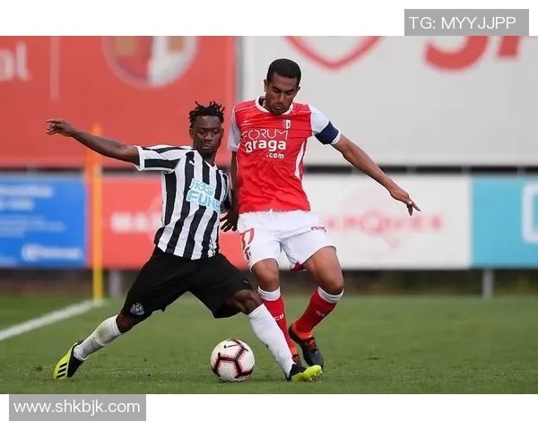 欧联杯激战巴萨5-0横扫皇马点球大战瞬间点燃全场热情