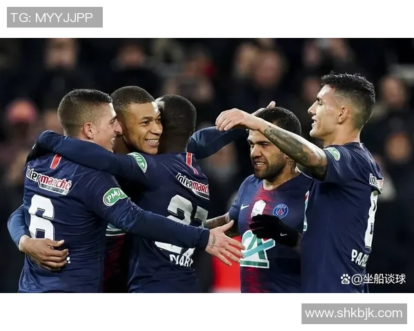 世界杯精彩对决巴黎圣日耳曼与巴萨激战成平局赛后点评引发热议