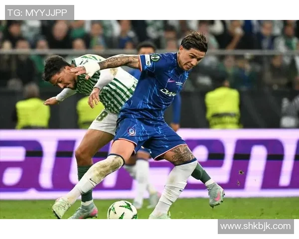 友谊赛精彩对决里昂与切尔西互交白卷引发全场热议