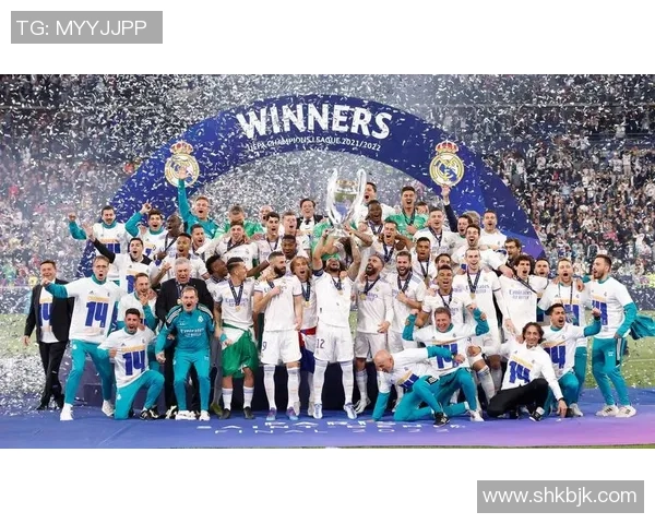 欧冠激战:皇马狂胜AC米兰6-2红牌事件引发全场热议与十大精彩进球回顾 欧冠激战:皇马狂胜AC米兰6-2红牌事件引发全场热议与十大精彩进球回顾