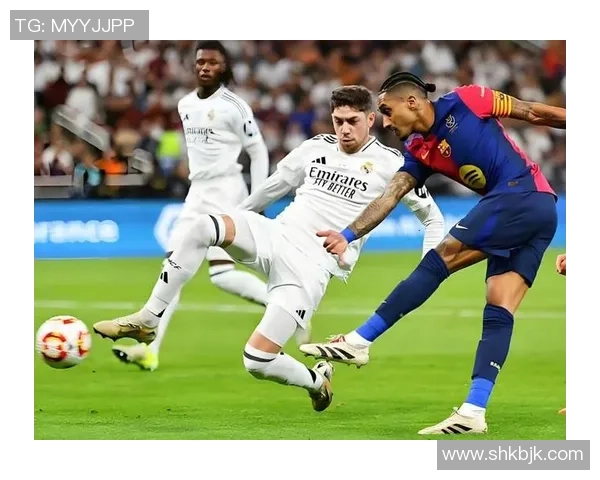 西甲经典对决皇马逆转拜仁上演惊天冷门全场沸腾 西甲经典对决皇马逆转拜仁上演惊天冷门全场沸腾