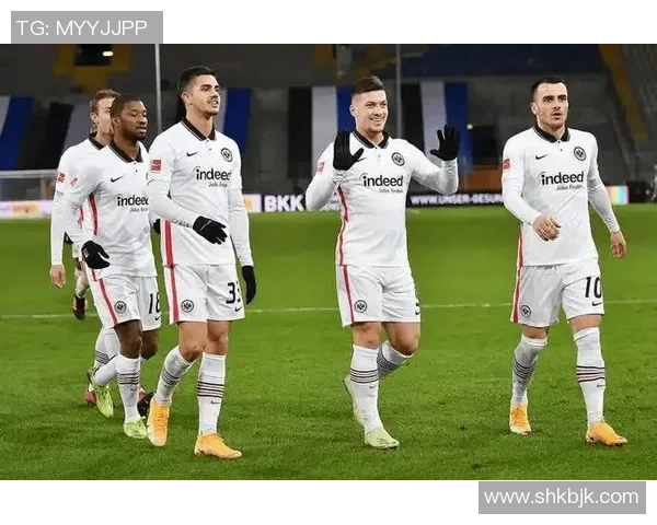 德甲激战波尔图逆转热刺绝杀瞬间引发全场狂欢数据深度解析