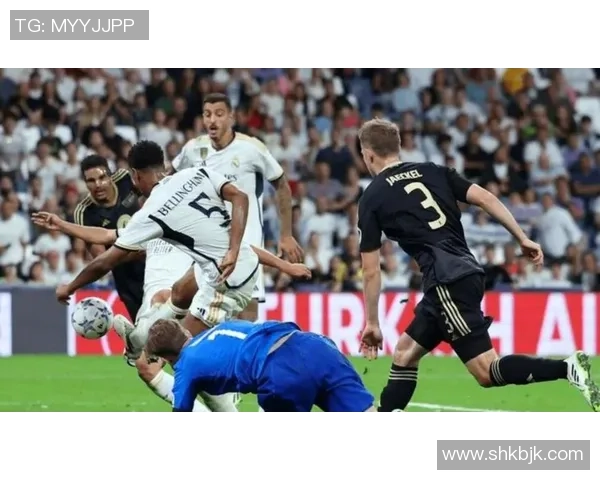 皇马绝杀巴萨友谊赛精彩回顾全场焦点瞬间分析