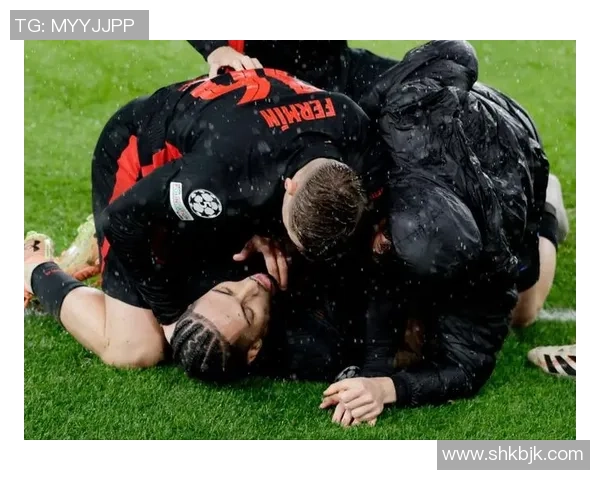 欧联杯精彩对决那不勒斯逆转马竞上演惊天大逆转全场沸腾