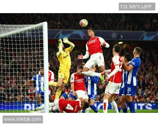 足总杯惊心动魄之战里昂逆转阿森纳四比三十大进球回顾引爆全场激情 足总杯惊心动魄之战里昂逆转阿森纳四比三十大进球回顾引爆全场激情