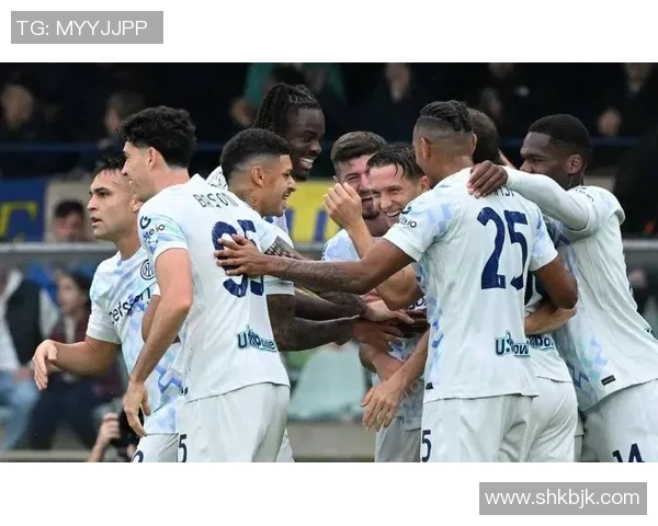 意甲经典对决皇马逆转曼联乌龙球成比赛转折点精彩集锦回顾