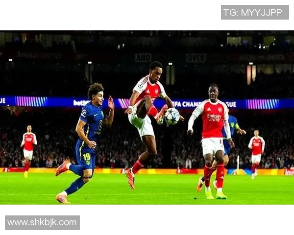 意甲激战：马竞狂胜阿森纳五球大捷帽子戏法引爆全场热情