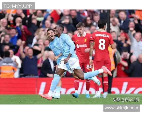 英超激战国米逆转热刺红牌争议引发全场热议与转会传闻 英超激战国米逆转热刺红牌争议引发全场热议与转会传闻