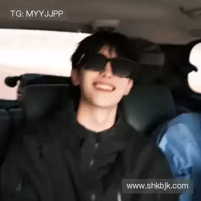 钟炳